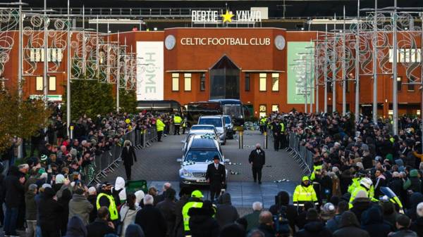 The Celtic Family say goodbye to Bertie