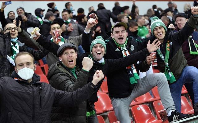 Video: Hilarious onboard clip as Callum McGregor lookalike serenaded