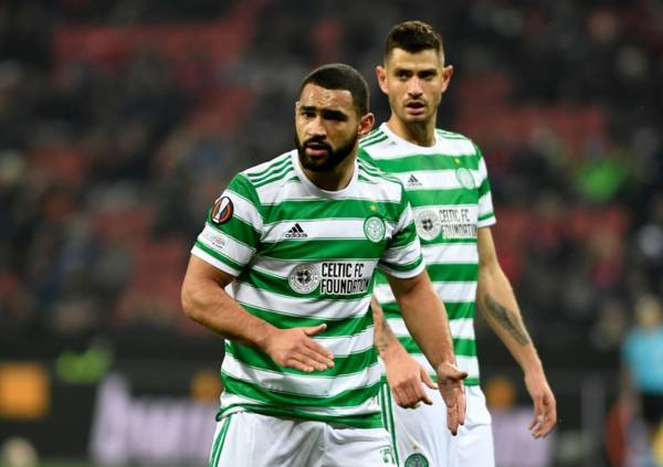 Carter-Vickers responds to Jim White when asked about his Celtic future