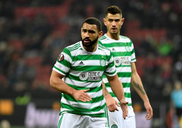 Celtic supporters show relief at USA’s Cameron Carter-Vickers decision