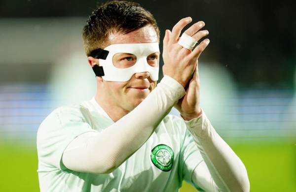 ‘The kind of leader people follow’ – Celtic star lauded for playing through pain