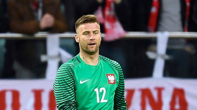 Video: Watch Former Celtic Keeper Boruc Whack Opposition Player!