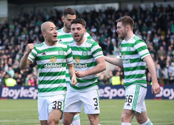 “Great team”; Livi defender absolutely blown away by Celtic; talks up title chances