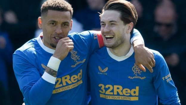 Motherwell 1-3 Rangers: Ten-man visitors narrow gap on Celtic to three points with rallying win