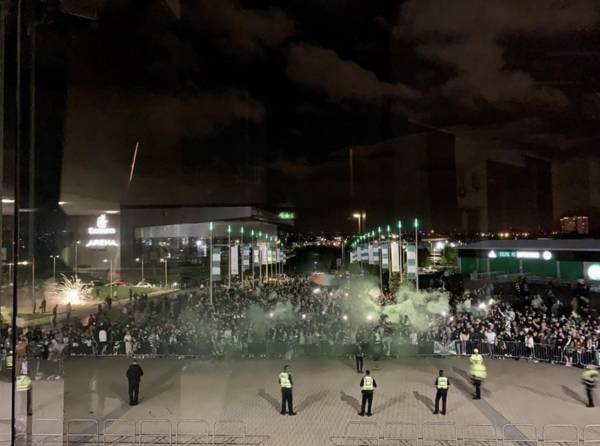 Video: Celtic Players in Awe at Supporters Midnight Party