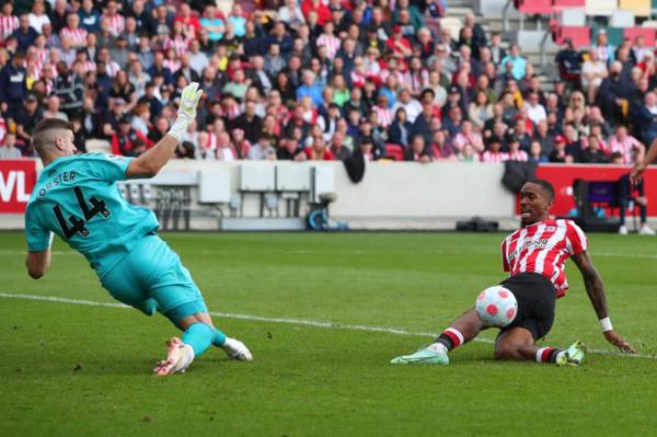 Report: Fraser Forster set to become Tottenham Hotspur back-up; Joe Hart Celtic role reversal