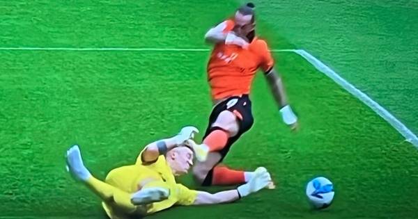 Joe Hart cut open after he gets boot to the head making brave save for Celtic