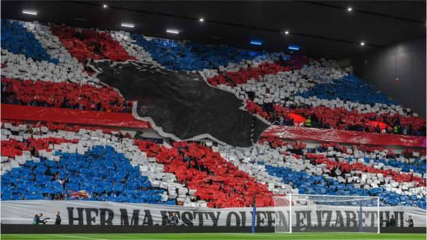 Rangers play national anthem before Napoli game; no silence in Poland for Celtic