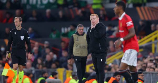 Neil Lennon dejected as Celtic hero denied super Manchester United result by stoppage time winner