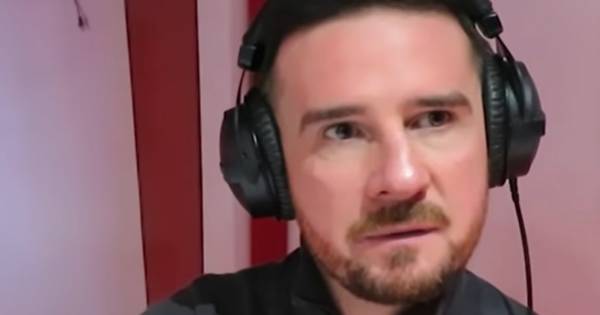 Rangers hero Barry Ferguson hits back at Jason Cundy’s Celtic ‘fourth tier’ talkSPORT radio rant