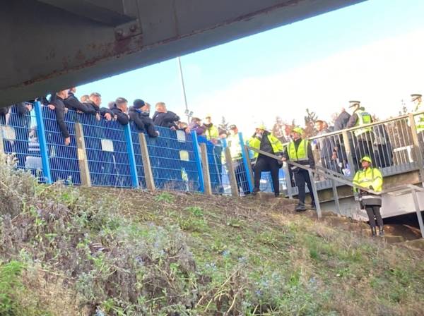 Video: Angry Union Bears Confront Players Outside McDiarmid Park After Falling Further Behind Celtic