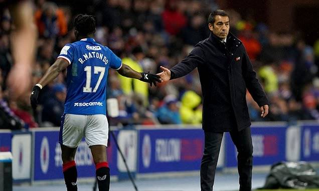 Giovanni van Bronckhorst convinced Rangers still have a shot at Premiership glory