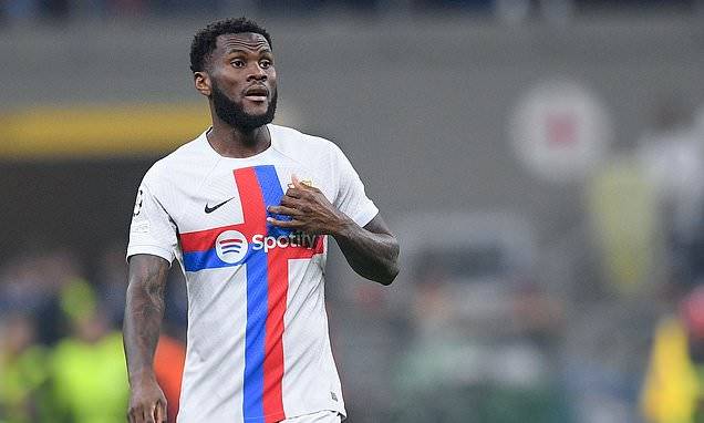 Transfer news LIVE: Tottenham line up £13m bid for Barcelona’s Franck Kessie