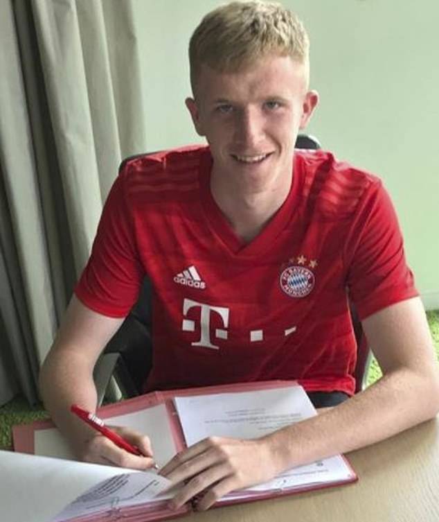 Former Celtic Academy Star Handed 2025 Bayern Munich Deal