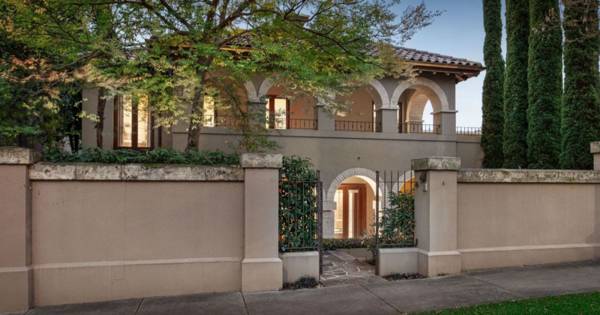 Inside Celtic boss Ange Postecoglou’s luxury £1.6m Melbourne mansion up for sale