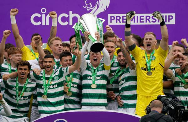 Five-star Celtic sign off in style over Aberdeen