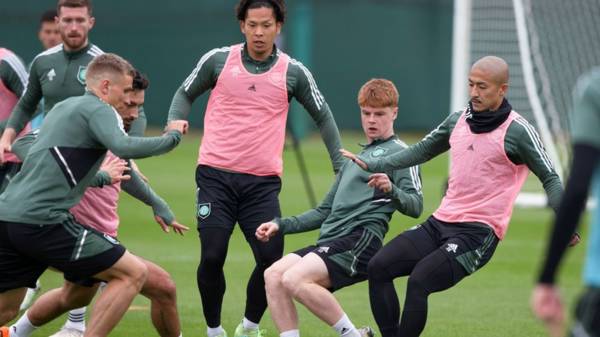 Training Gallery: Celtic v Inverness Caley Thistle