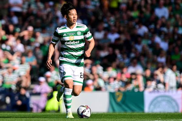 Watch Celtic midfielder Tomoki Iwata get a hero’s welcome as he visits former Japanese club