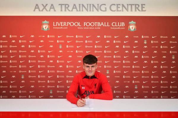 Jurgen Klopp labels former Celtic academy boy the “future of Scotland”