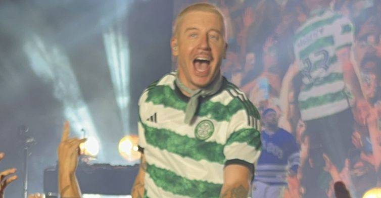 Video: A-list US rapper wears Celtic shirt during New York show