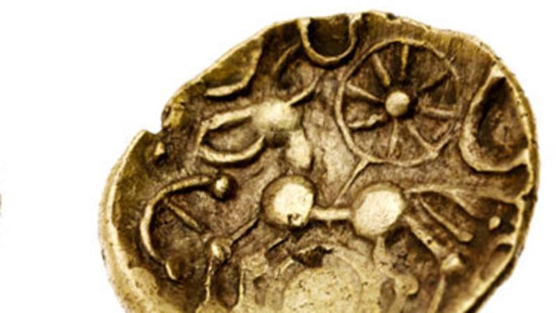 A new British King? Gold coin discovered in Hampshire is stamped with the name ‘Esunertos’ – a previously unrecorded Iron Age ruler