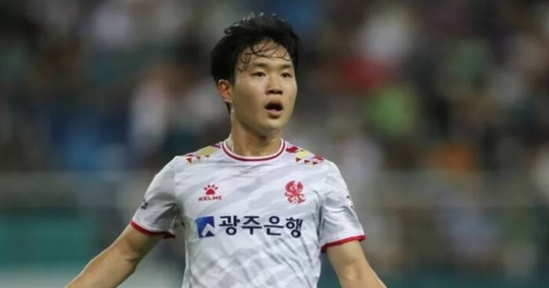 Jung Ho Yeon told he’s not Celtic class as his own manager delivers damning transfer verdict