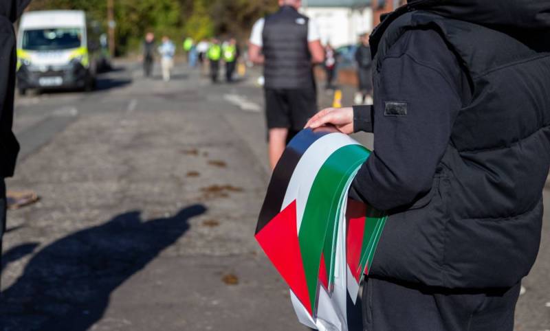 Photo: Celtic fans show solidarity with Palestine with Tynecastle display