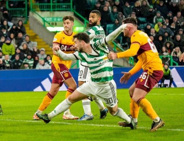 Celtic 1-1 Motherwell – Door left open to title rivals as Celtic slip up