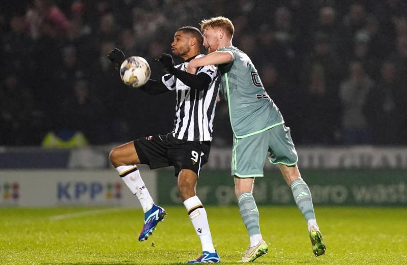 Celtic ease to victory to maintain lead over Rangers before winter break