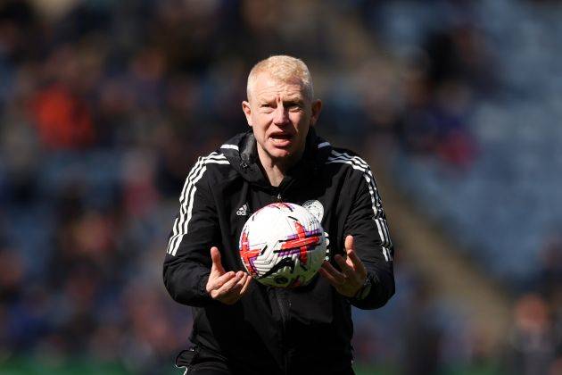 Video: Celtic introduce new addition in first team training video