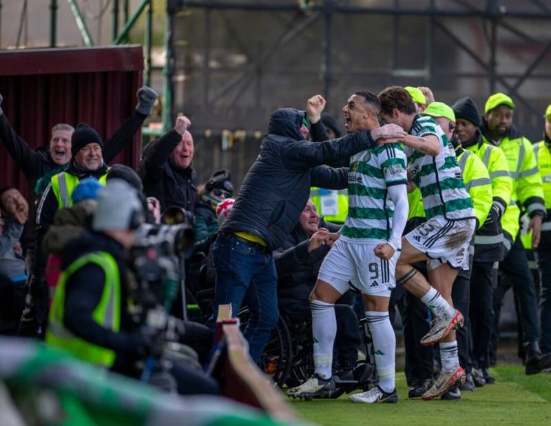 Adam Idah Reveals What is “Huge” For His Development At Celtic