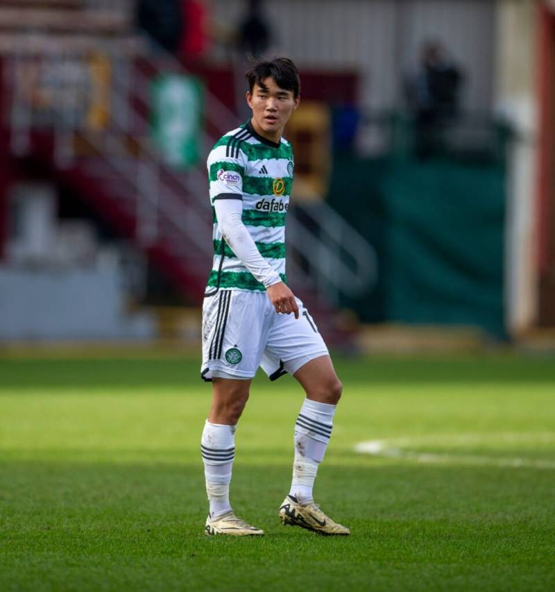 Yang Praised For “Fantastic” Display By Brendan Rodgers; Huge Improvements Noticed