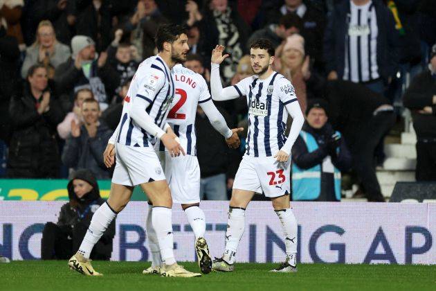 Video: Celtic’s Mikey Johnston scores screamer for West Brom