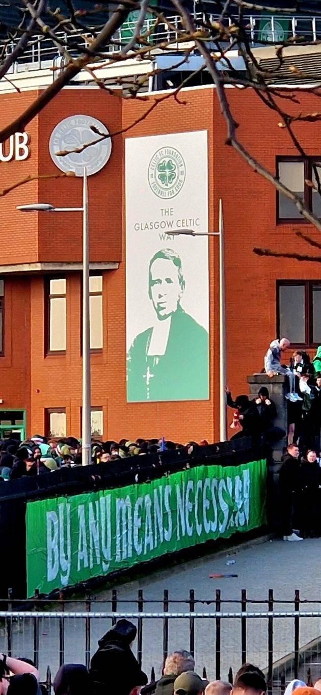 Video: Brendan Rodgers and Celtic team salute supporters