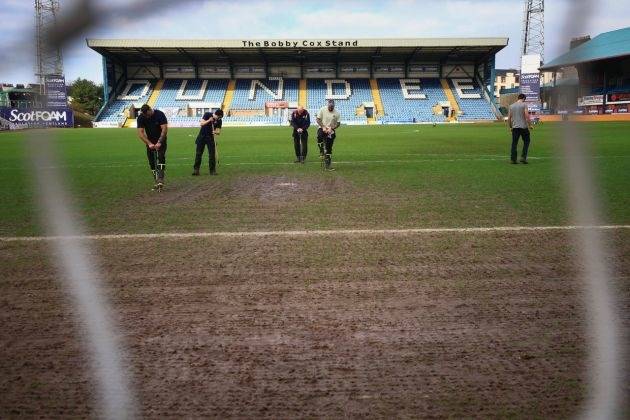 Keith Jackson’s Dundee gaffe – Apparently Celtic trail Rangers by two points