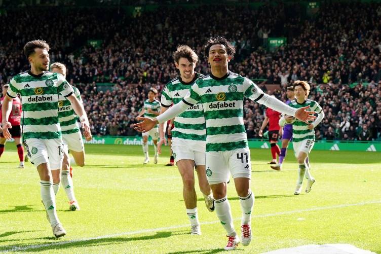 Adam Idah scores again as Celtic enjoy comfortable win over St Mirren