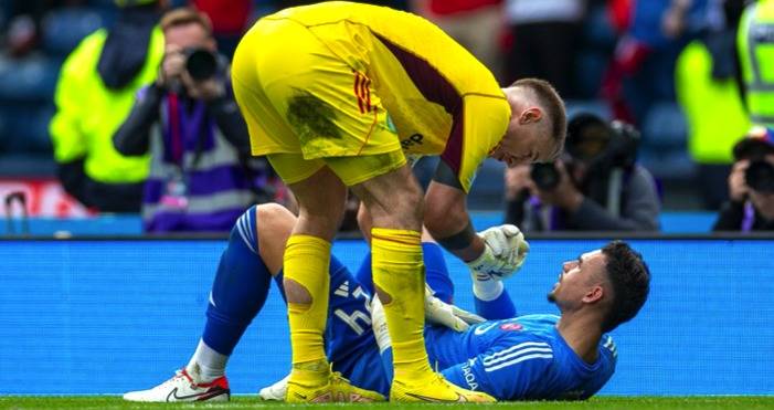 Hart’s Touching Moment for Hampden Rival