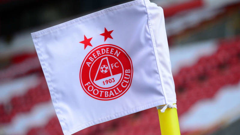 Celtic urged to sign midfielder from Scottish rivals for free