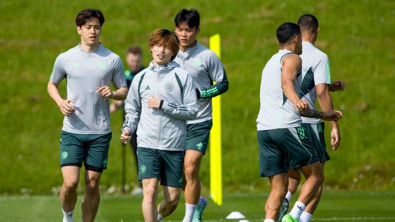 Training Gallery: Celtic v St Mirren