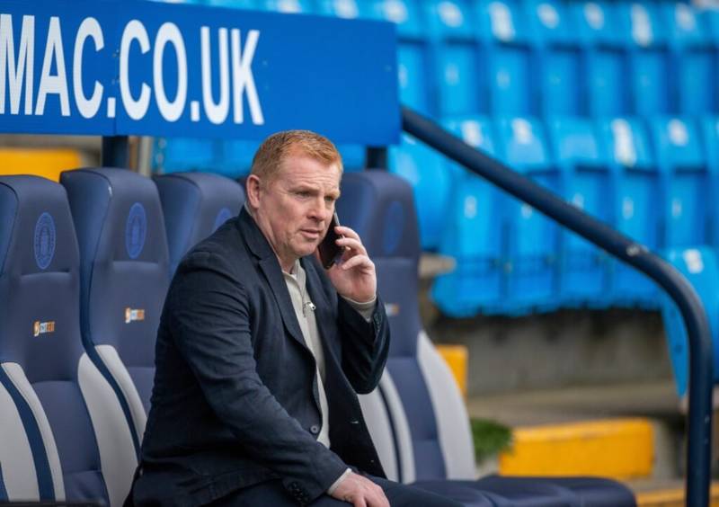 Neil Lennon Gives Celtic Nod as he Takes Step Back into the Dugout