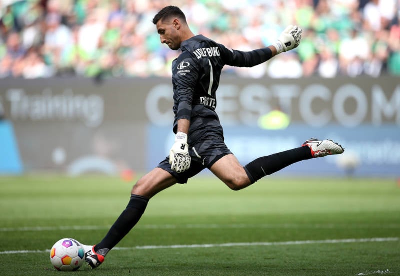 Celtic linked with another Joe Hart replacement in free agent 8 cap international