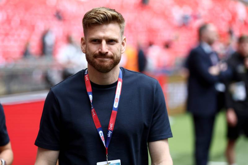 Chris Sutton floats Stuart Armstrong to Celtic transfer theory