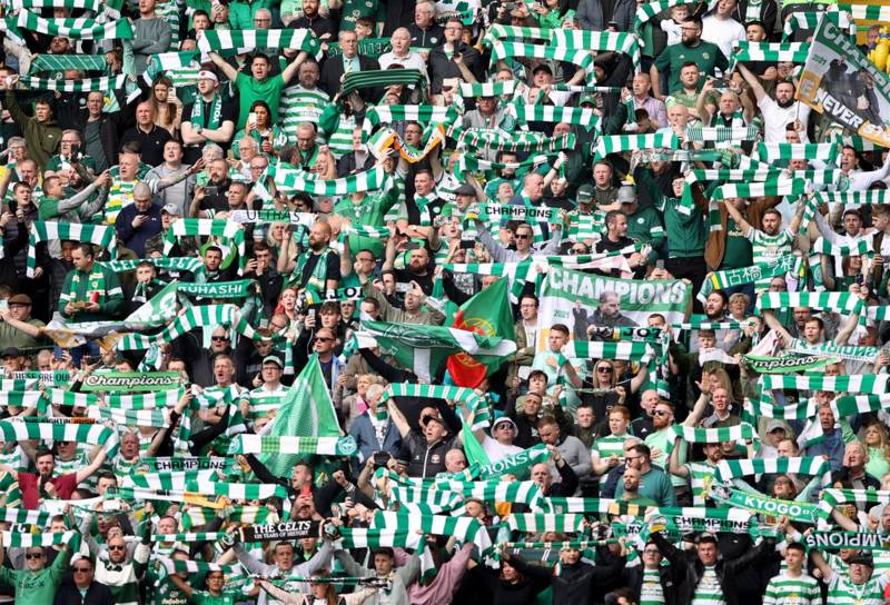 Watch how toddler son steals the YNWA glory from Mum and Dad’s Wedding Waltz