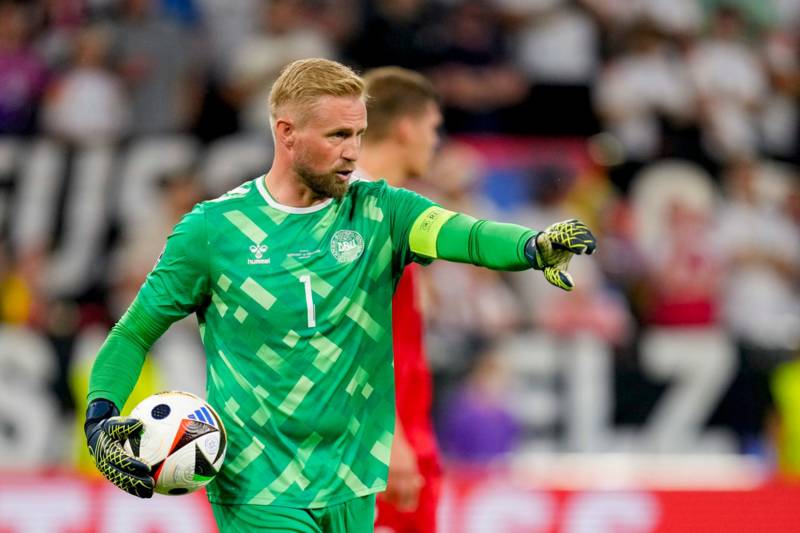 Celtic share the dressing room reaction to Kasper Schmeichel’s arrival