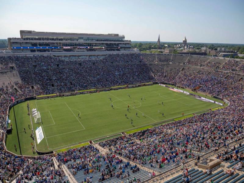 Roy Aitken and Stiliyan Petrov help Celtic make superb gesture in the final stage of US Tour