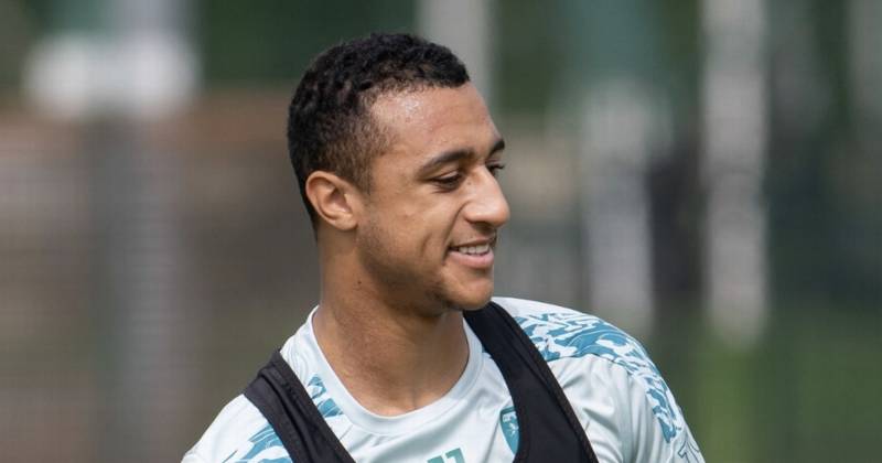 Adam Idah crowns SPFL ‘the place to be’ as Celtic target sold new Dundee Utd star on Norwich loan exit