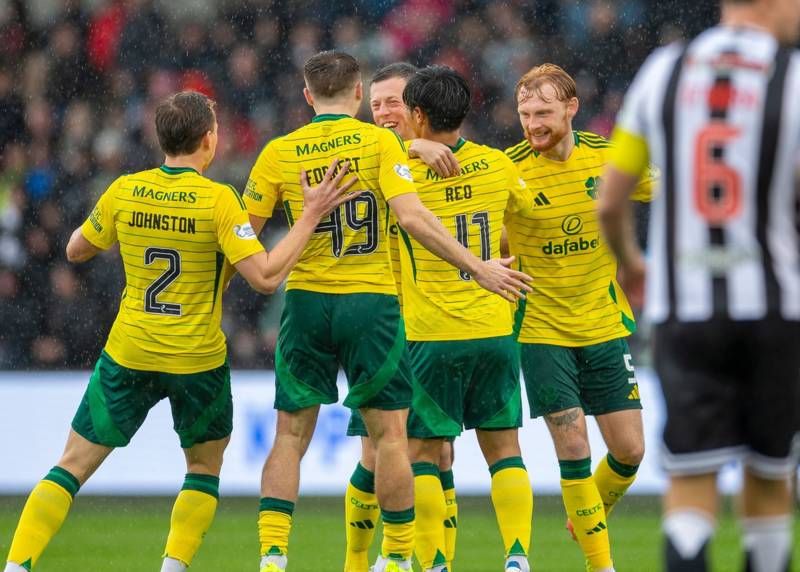 Highlights as Celtic maintain perfect start with win over St Mirren