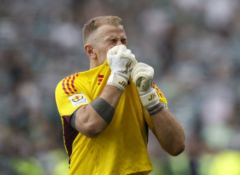 Video – Joe Hart Returns to Celtic Park and Takes up Key Tunnel Role