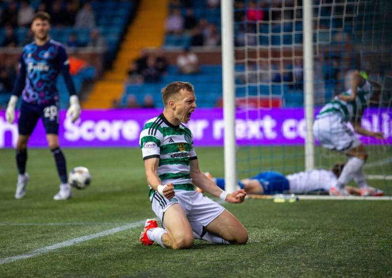 Alistair Johnston Set For Celtic Injury Assessment