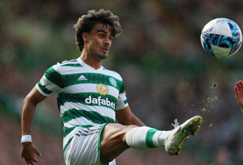 Jota Sends Special Gift to Former Celtic Teammate